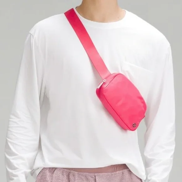 red and white lululemon bag Lululemon Large Tote Bag Red White Retail Reusable Large Bag Handles Pouch